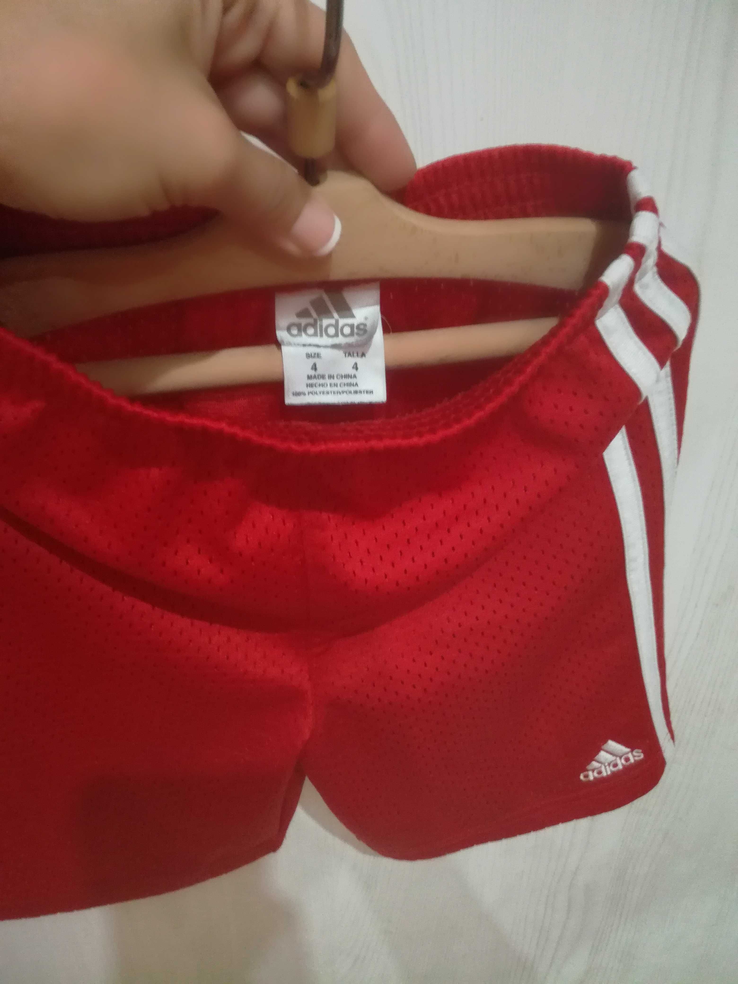 Оригинални детски къси панталонки Adidas 5, 6, 7г