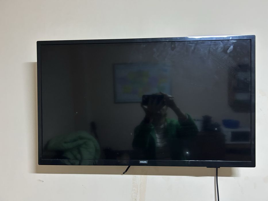 Телевизор бу срочно продам