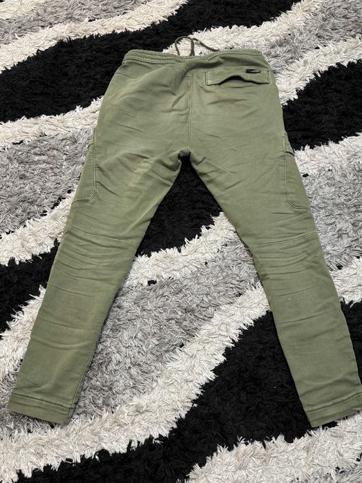 Pantaloni lungi ZARA si Pull&Bear