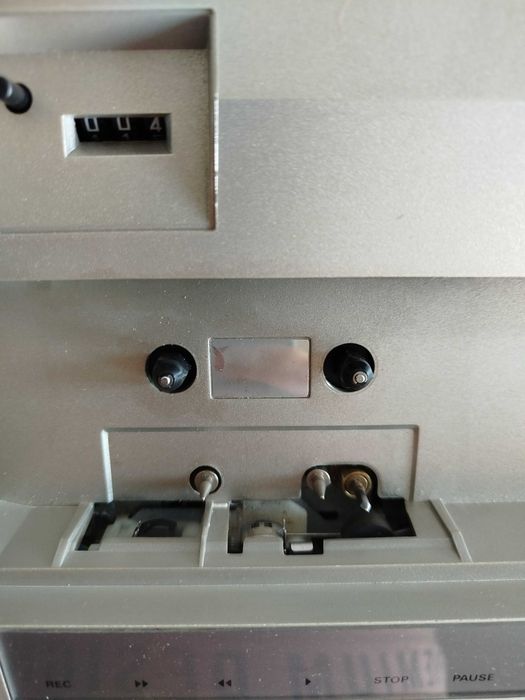 Superb Stereo Music Center Minerva model: RST 200. In stare perfecta!