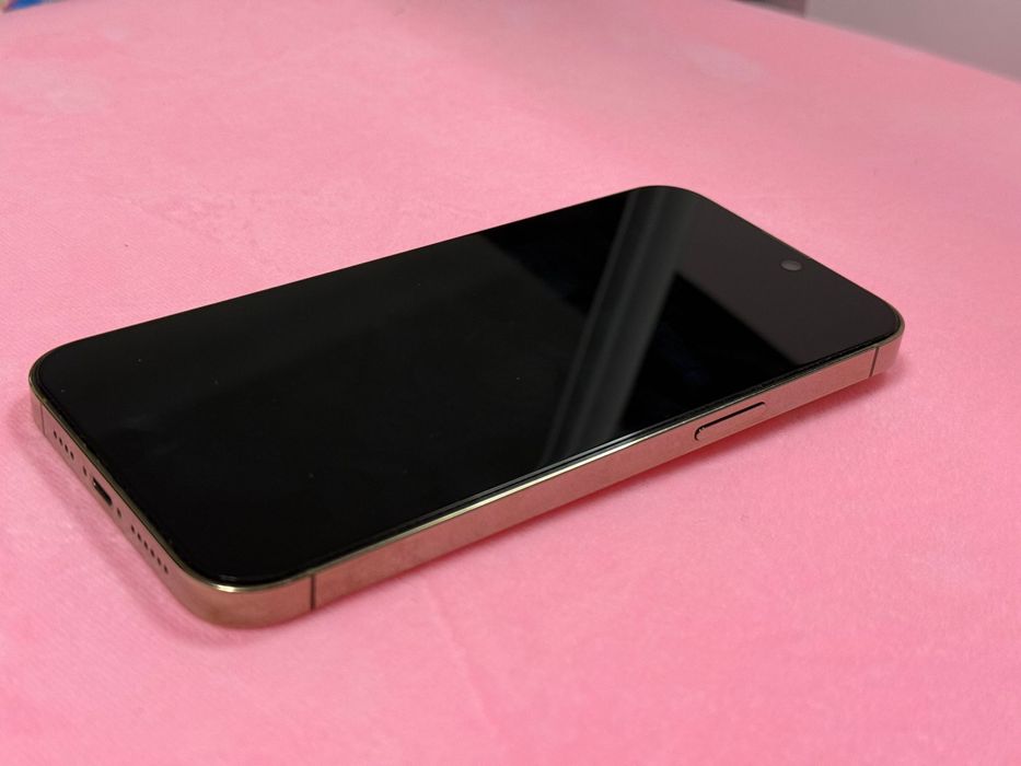vand urgent iphone 14 pro max gold