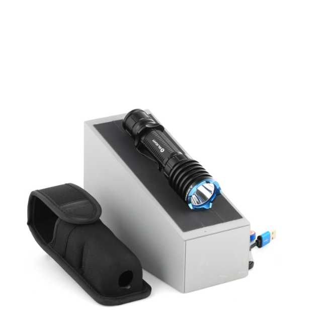 Lanterna Olight warrior x pro.