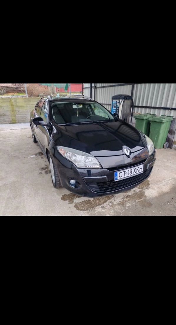 Vând Renault Megane 3, an 2012