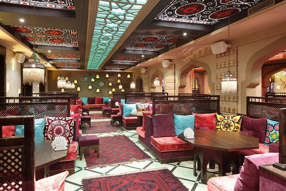 Сдаётся Действующий ресторан Яккасарайский район 1200м2