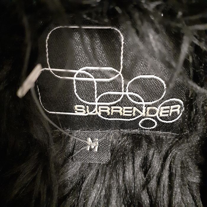 Vand geaca tip cojoc modern nou