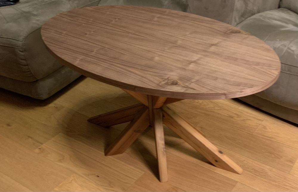 Холна маса от дърво - ръчно изработена