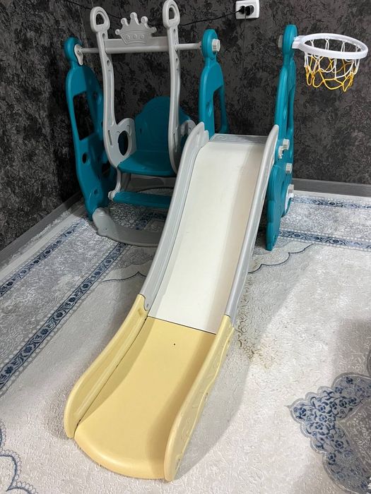 Продаётся горка + качели