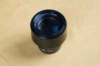 Sony FE 85 mm f/1.8