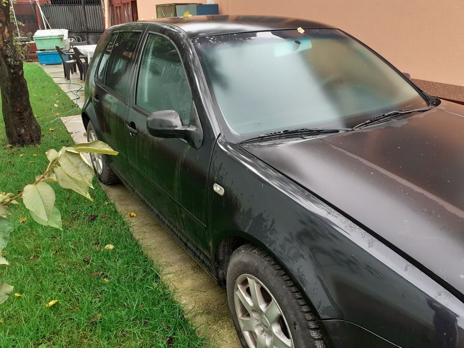 Dezmembrez golf 4 1.4 benzina 16 valve