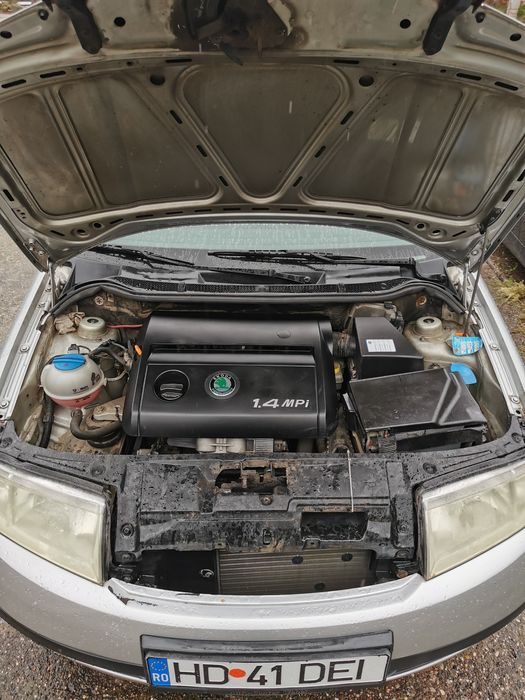 Vând Skoda Fabia 1.4 MPI