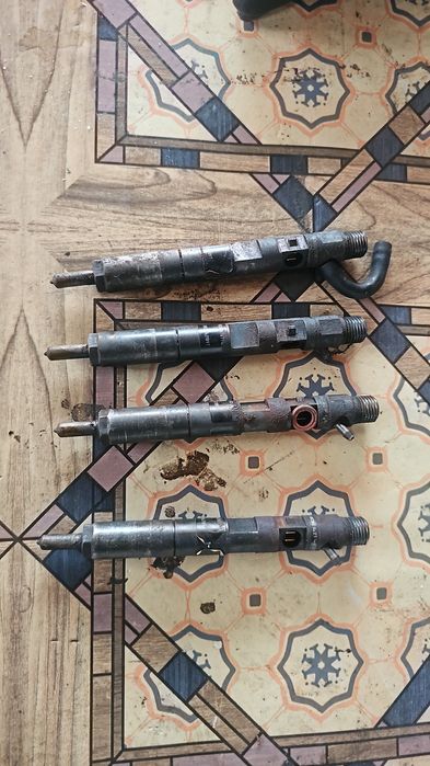 Injector  Dacia Logan 1.5 dCi euro 4 din 2008