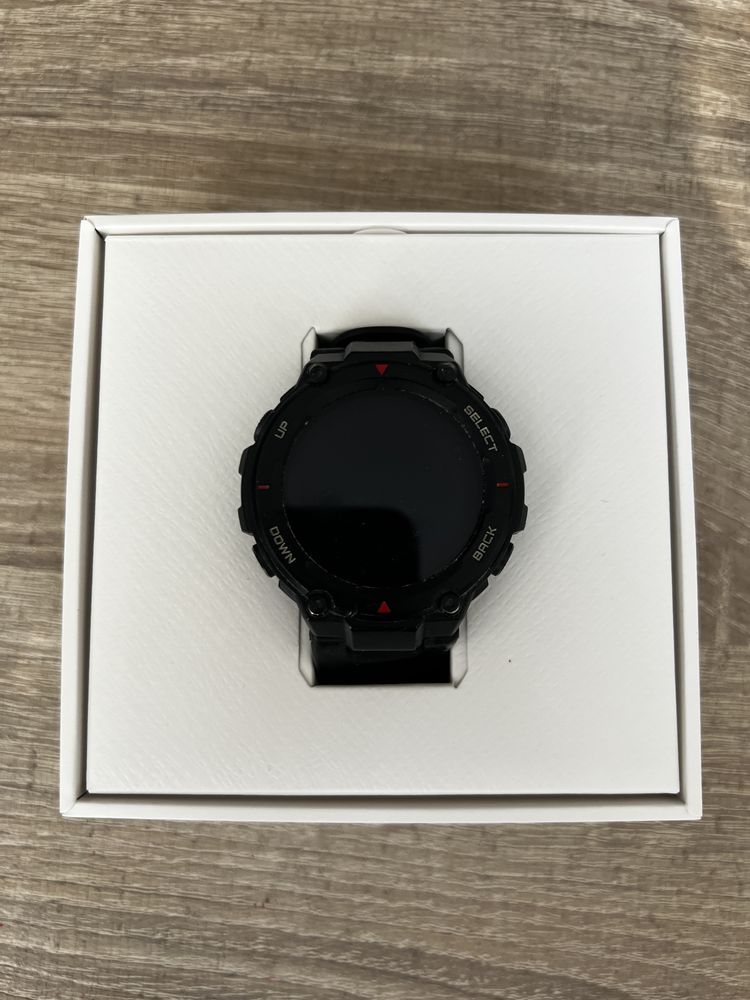 Смарт часовник Amazfit T-rex
