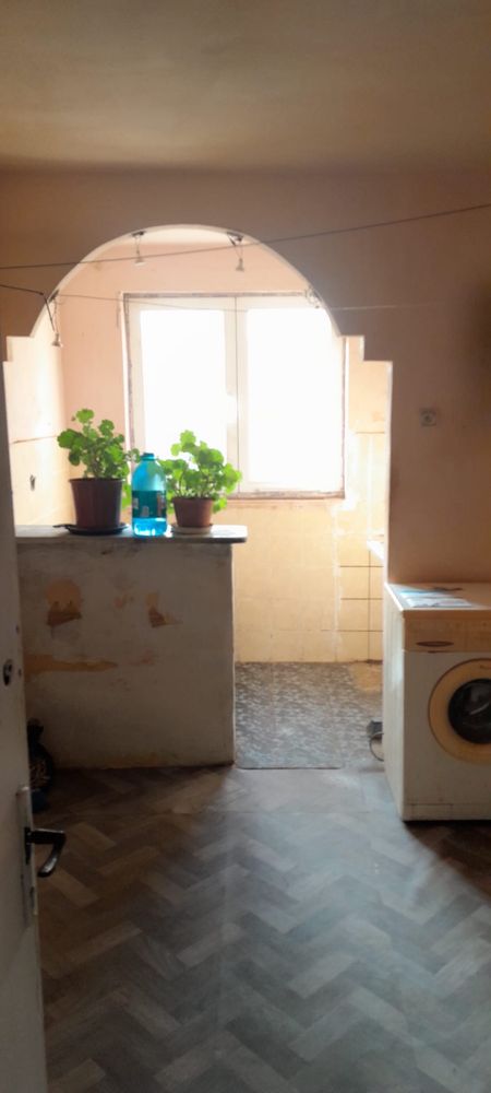 Apartament 2 camere de vanzare !