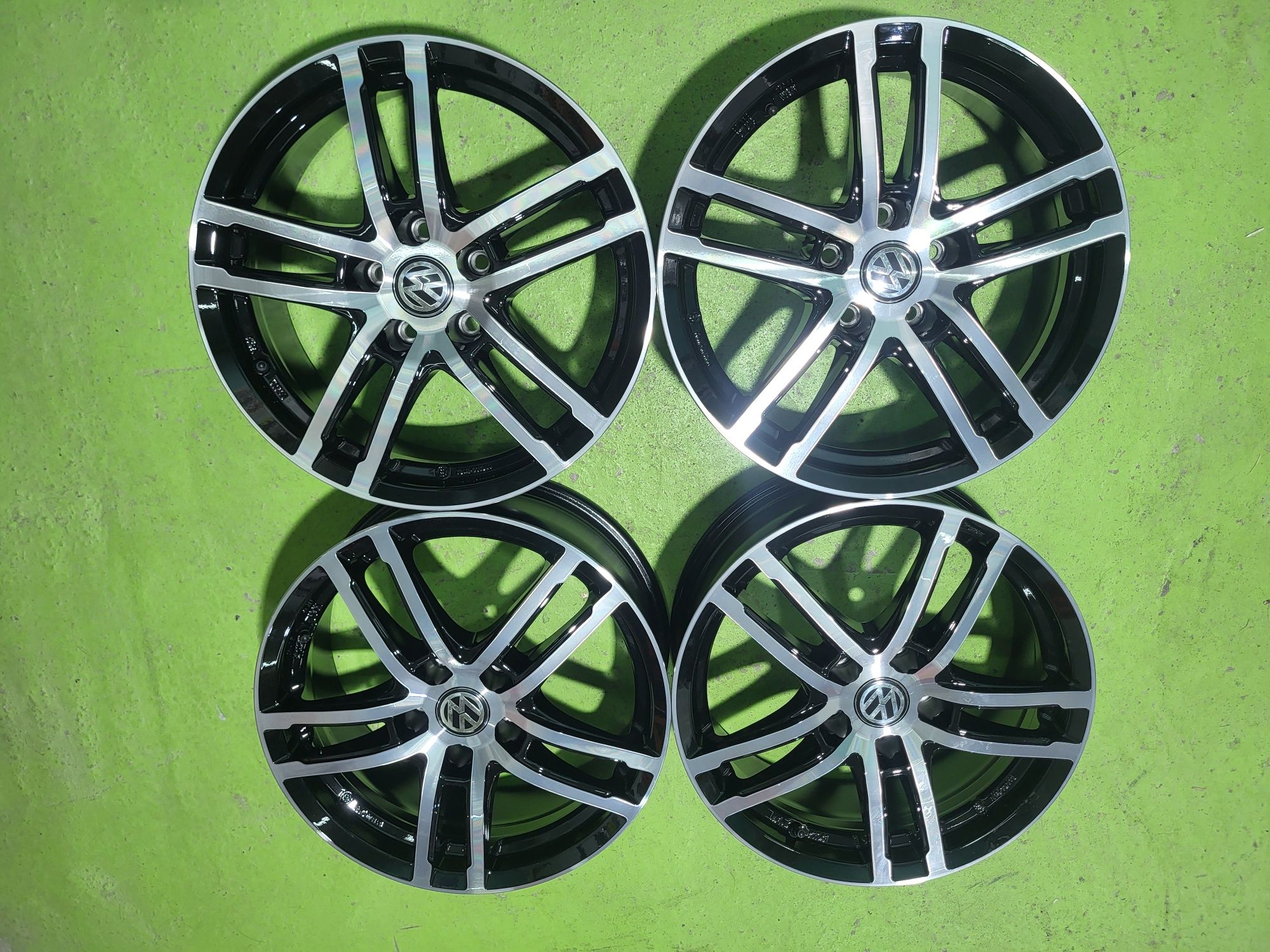 17 5x112 Vw Passat Touran Golf 5 6 7 8 Caddy Tiguan 5х112 Audi Skoda