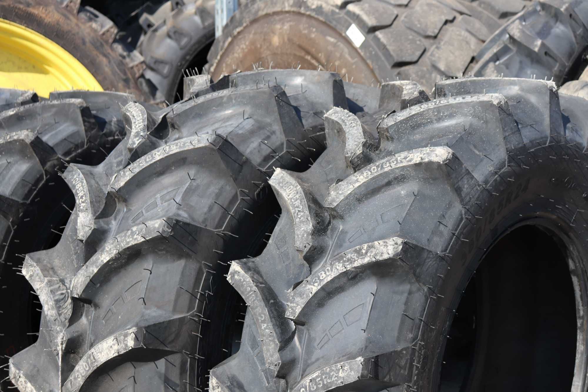 Cauciucuri Radiale 380/85R24 StarMaxx Noi pentru Tractor Deutz