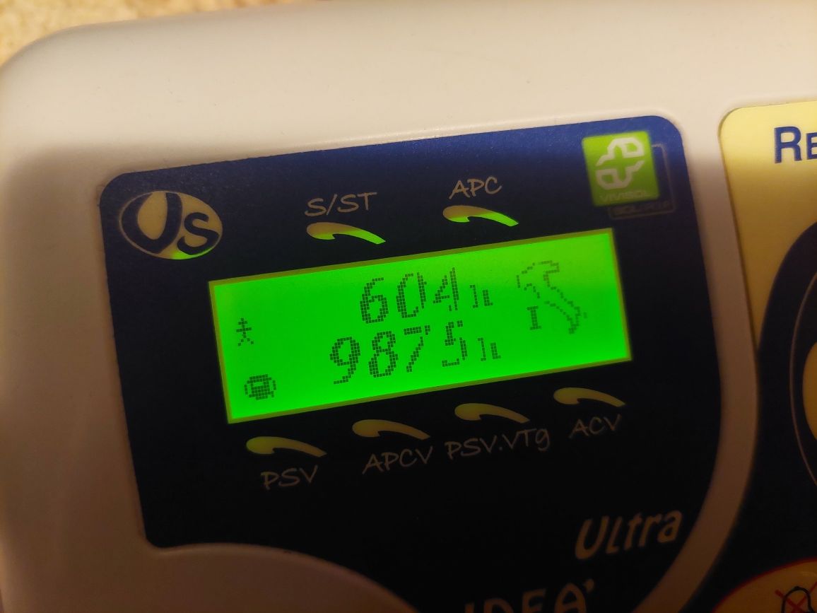 Aparat de oxigen-respiratie Ipap-Epap ,marca Resmed vs ultra idea