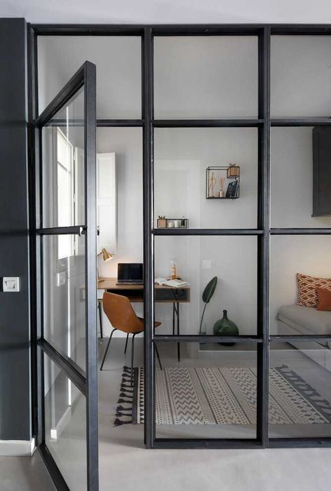 Раздвижные, каскадные, гармошки и распашные двери в стиле loft