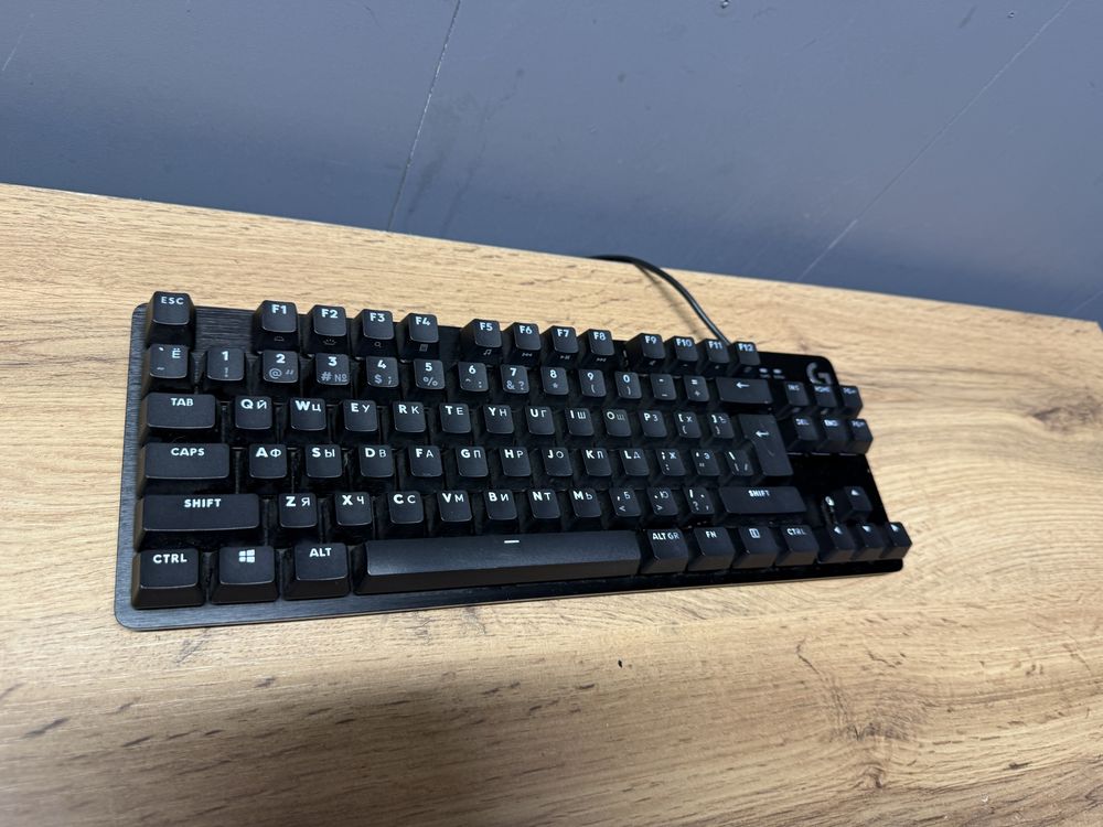 Игровая клавиатура  Logitech G412 TKL SE