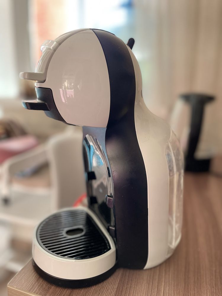 Кофемашина Krups Dolce Gusto