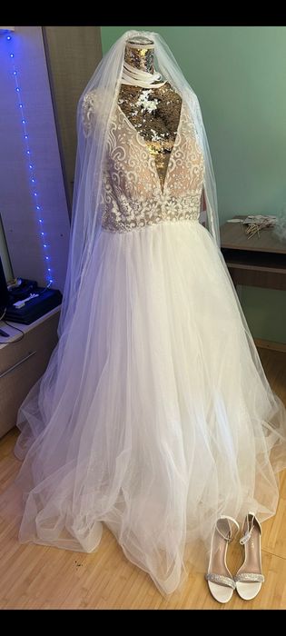 Vând Rochie de mireasa stil prințesa