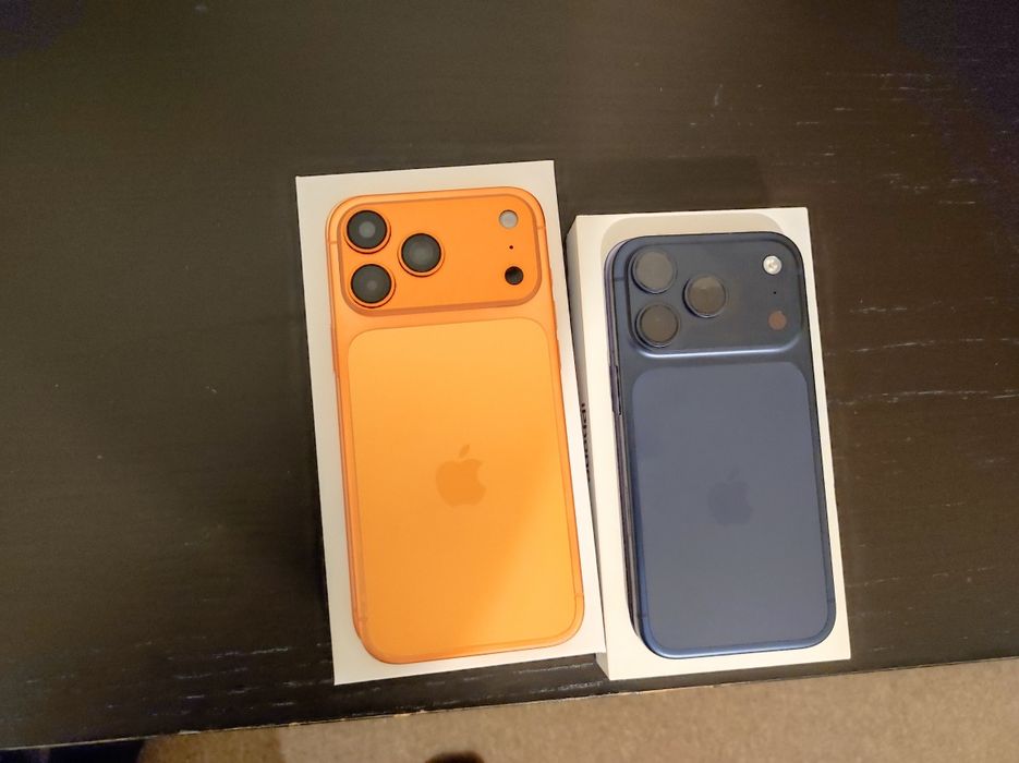 Vând iPhone 17 pro ,și iPhone 17 pro max