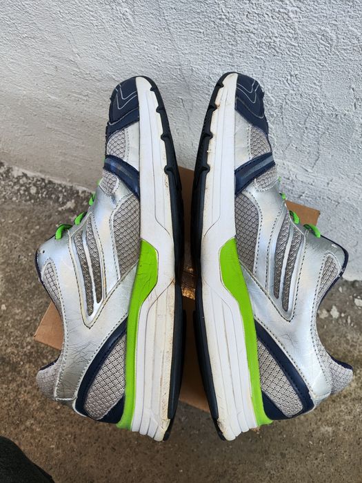 Adidasi Fila 45.