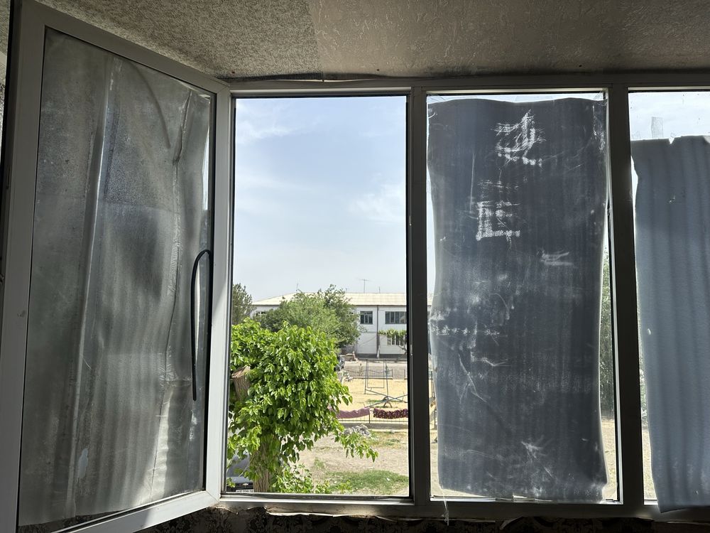 3 xonalik kv eski shahar 2 etajlik domlardan 2-etajda