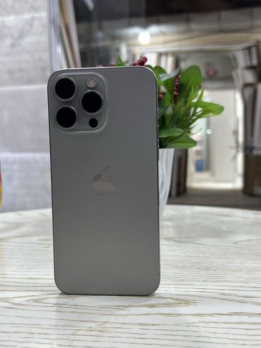 iPhone 15 pro max 87 % KHA