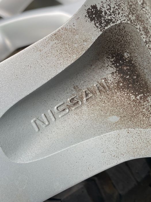 17 Цола 6 х 114.3 мм Нисан Навара , Патфайндер , Nissan Navara