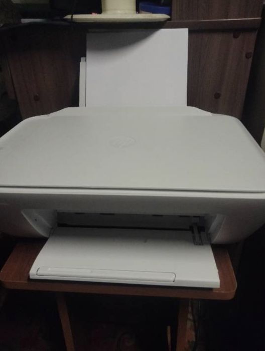 Продам принтер HP DeskJet 2320