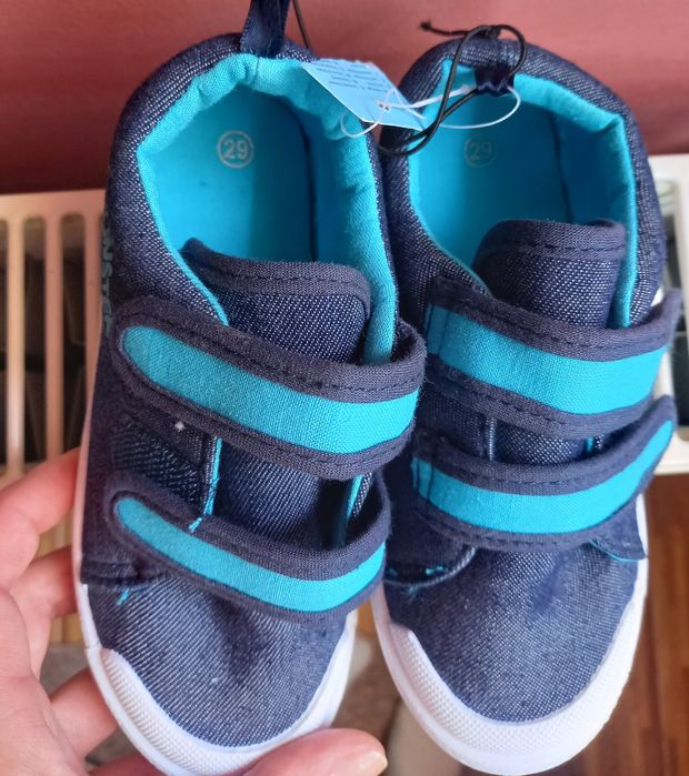 Tenesi noi pt copii adidasi baieti marime 29
