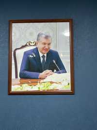 портрет президента Узбекистана