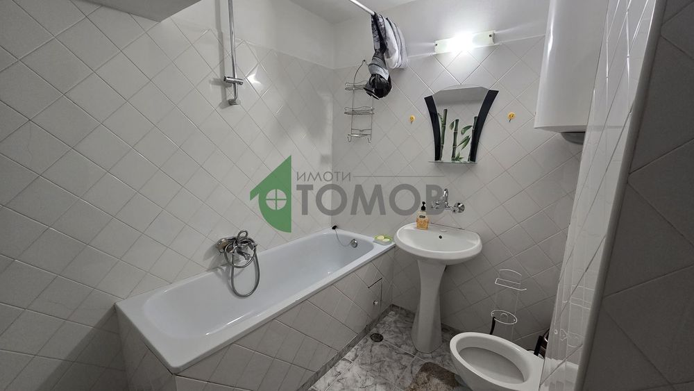 Двустаен апартамент под наем в Широк Център