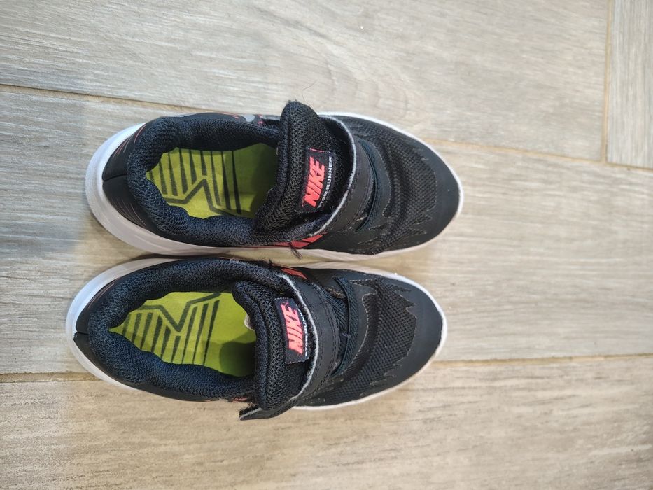 Маратонки Найк 26 размер