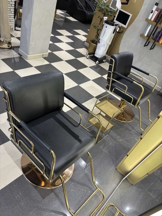 Фризьорски столове