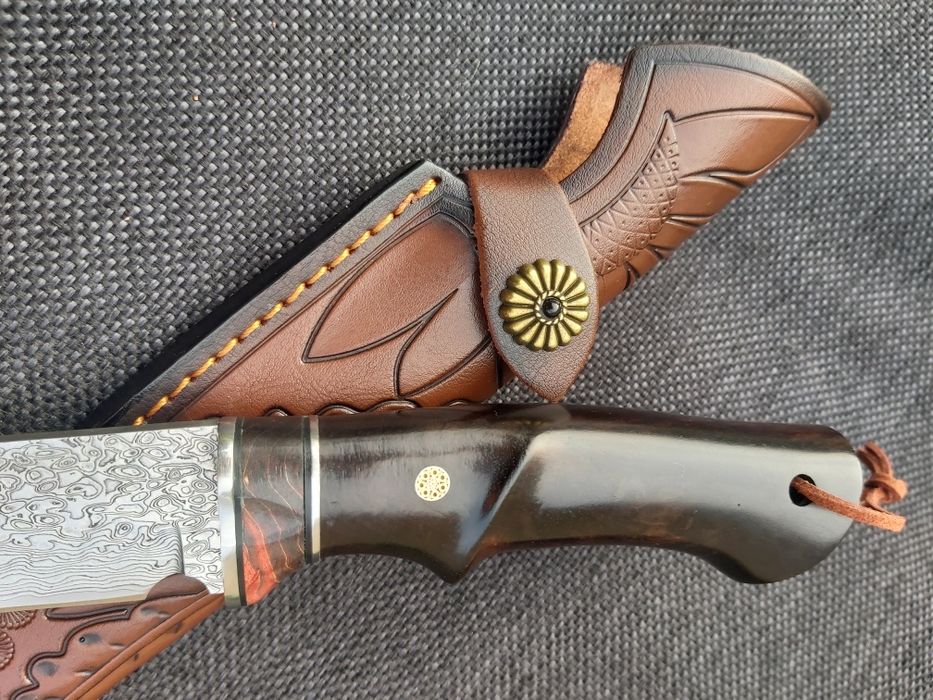 Ловен нож дамаска стомана с кожена кания LN414