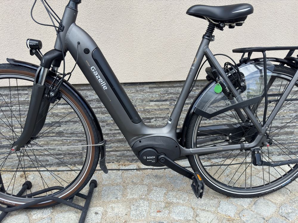 Електрически градски велосипед Gazelle arroyo elite c7 размер: 28/56см