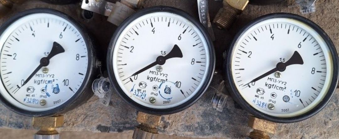 Продам манометры  высокого давления