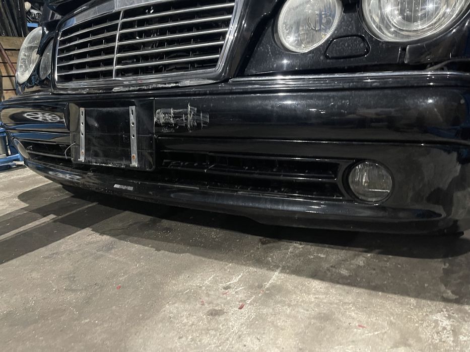 W210 AMG бампер в круг передние задние и пароги до рестайлинг