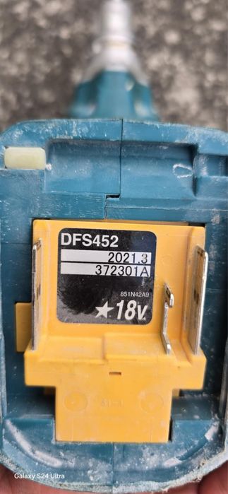 Makita DFS452 винтоверт за гипсокартон