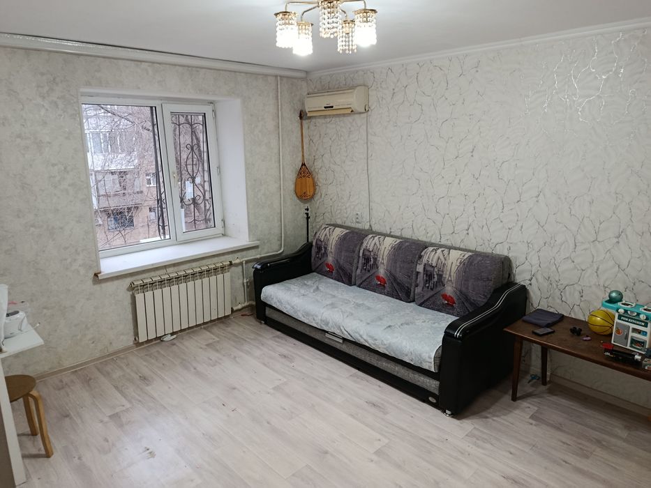 Продам 2 комнатную квартиру