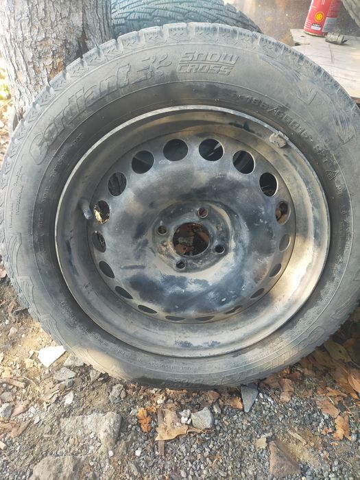 Зимняя резина "Qordiant 185/65/15"