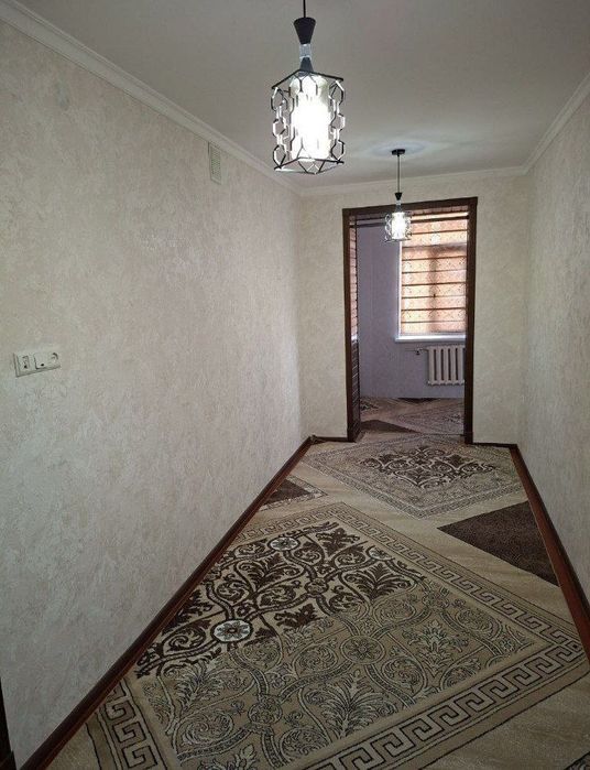 3 xonali kvartira sotiladi