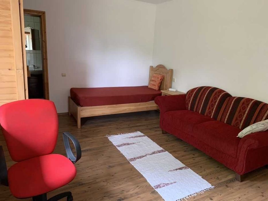 Inchiriez camere cazare camin studenti tineri Colina uni centrul vechi