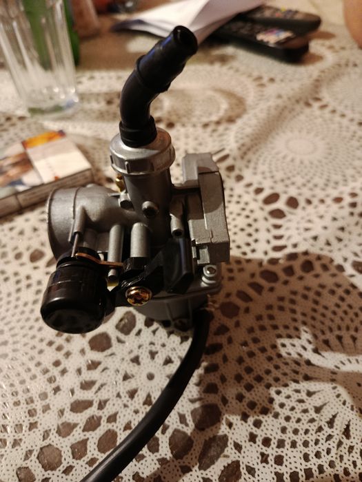 Карбуратор нов ...