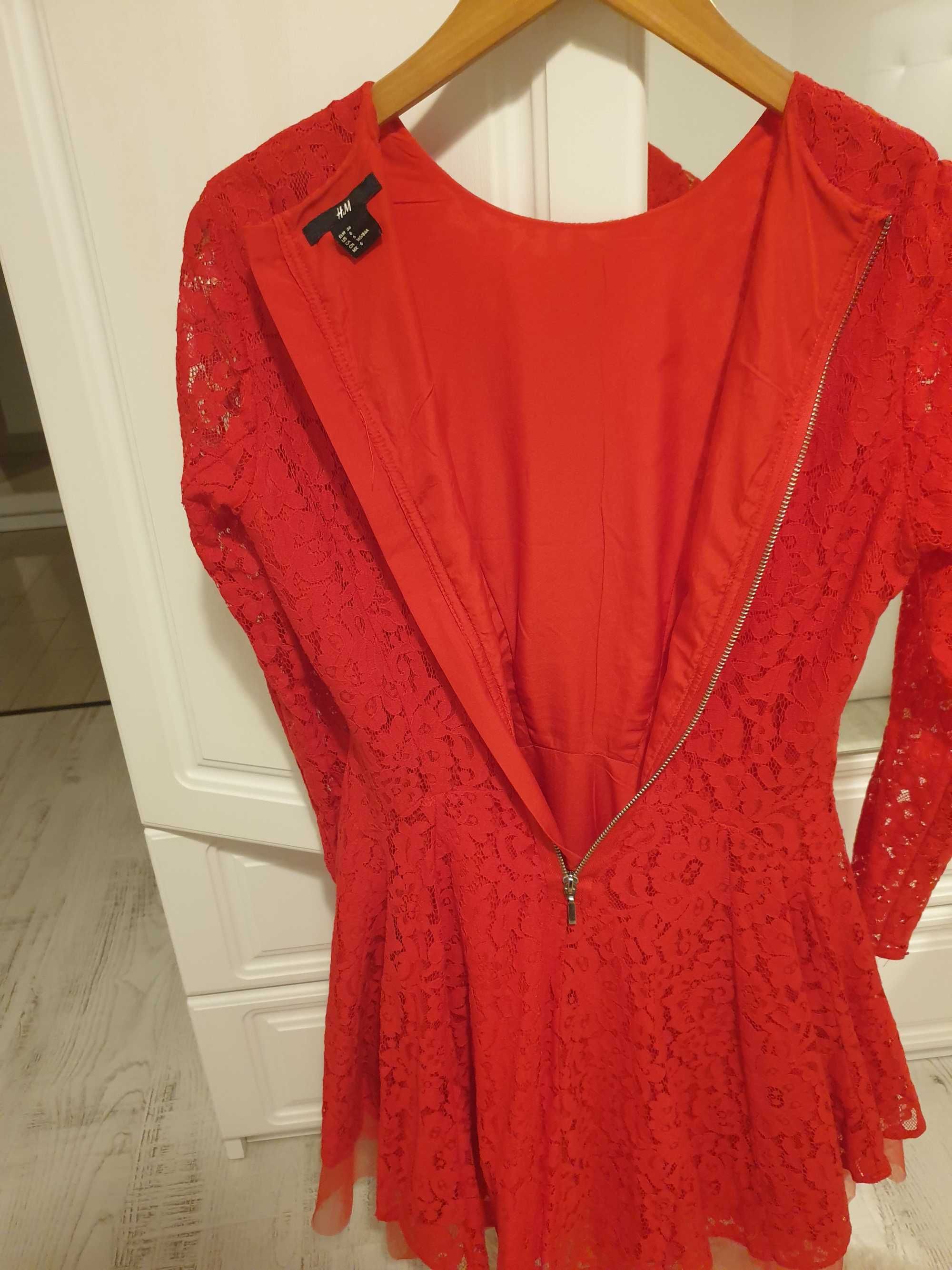 Rochie de dantelă, roșie, H&M, mărime S-M