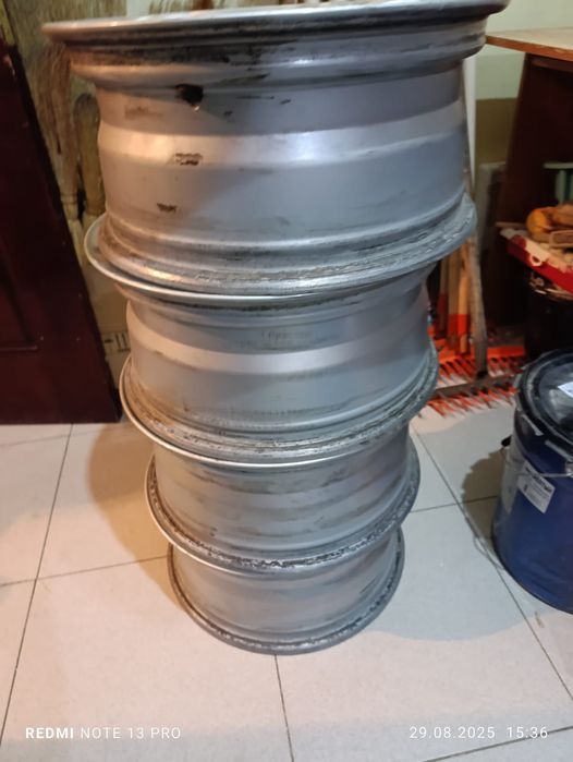 Продам шины с дисками