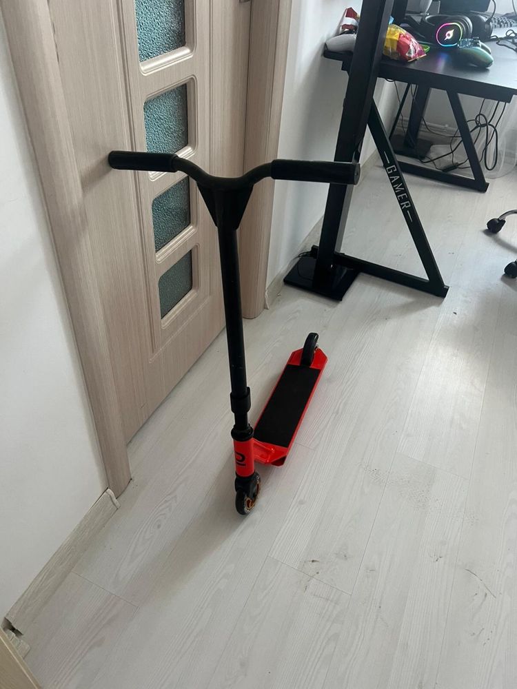 Trotineta Oxelo MF 100 Rosu