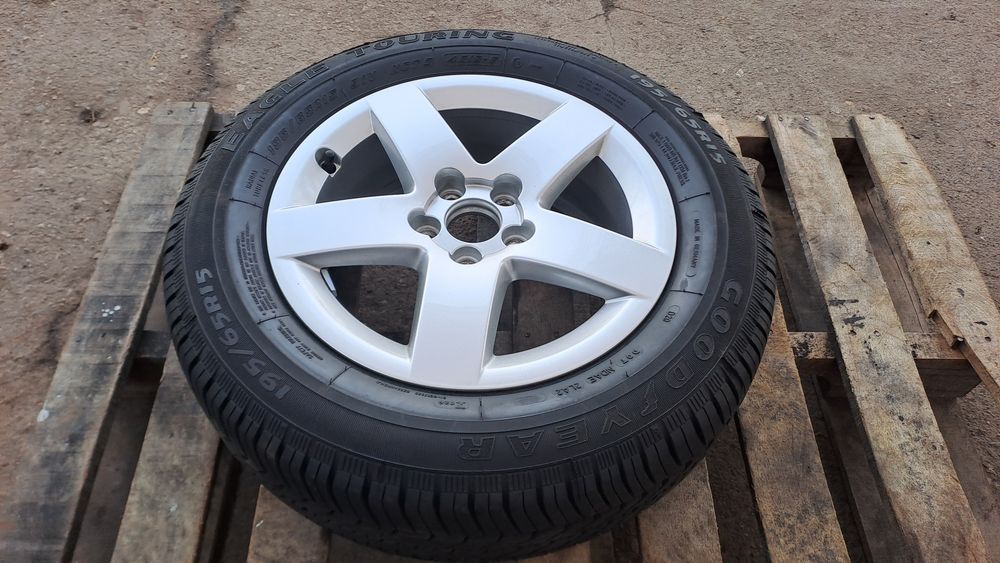 1бр. РЕЗЕРВНА 15" 5Х100мм Ауди, 5X100 Audi A3 - 195/65/15