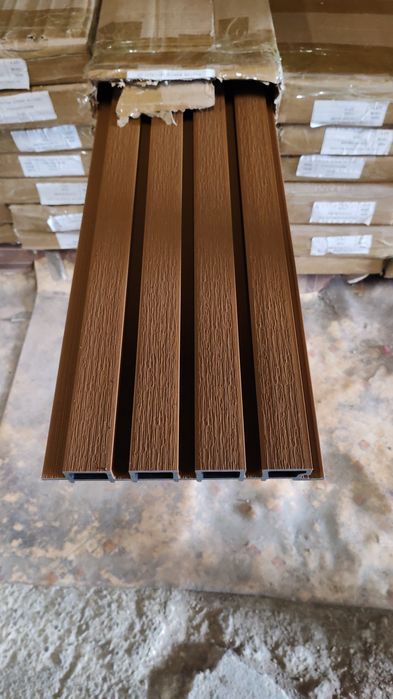 Riflaj Decorativ Exterior şi interior